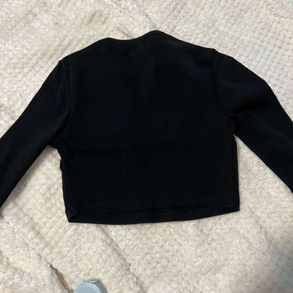 Black Crop Top - Picture 2 of 4